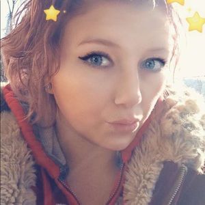 Meet your Posher, Lacy